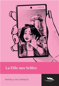 LA FILLE AUX SELFIES