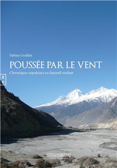 POUSSÉE PAR LE VENT